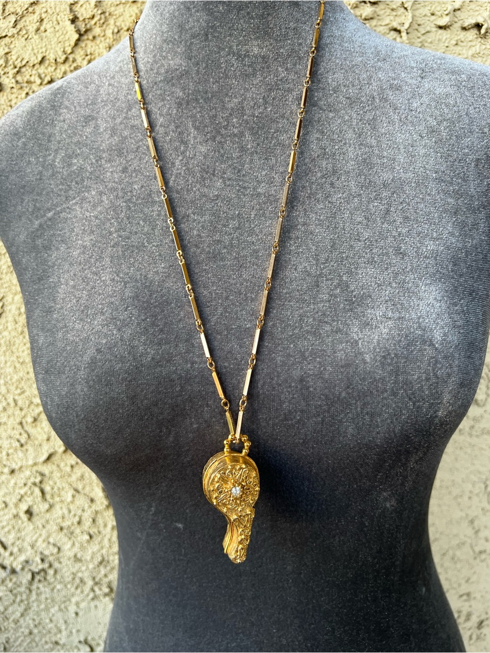 Gold Floral whistle Pendant Necklace -